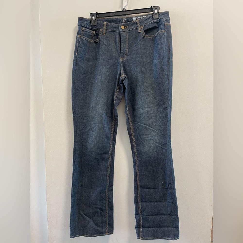 NWT New York & Co. Bootcut Curvy Jean Sz 16 TALL